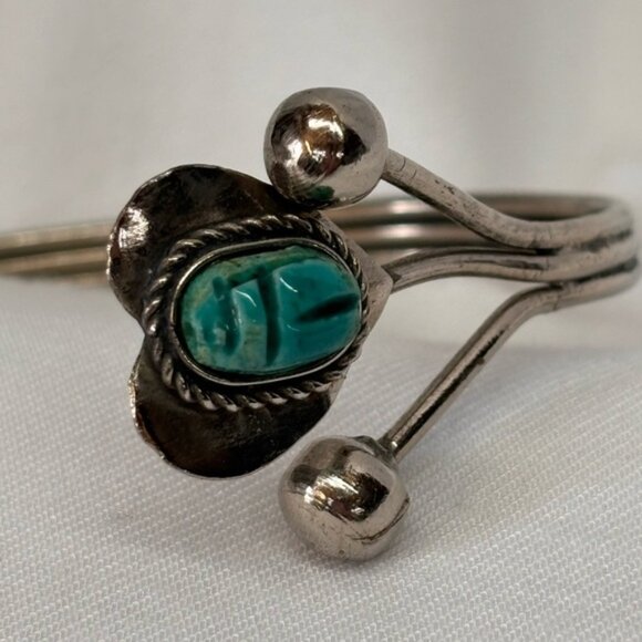 Unique Navajo Unisex Silver Open Cuff Bracelet with Turquoise Colour - Picture 11 of 14